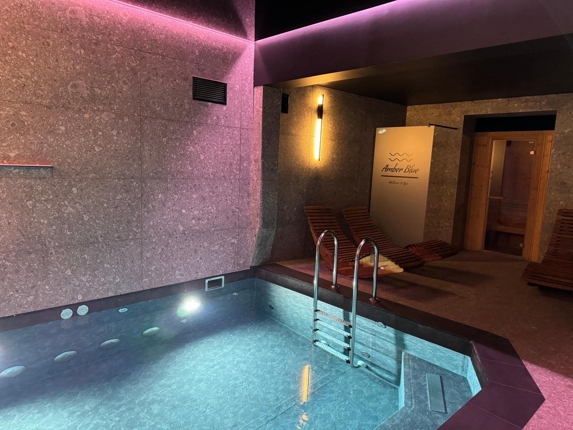 Amber Blue Wellness & Spa (Adults Only) Karwia Esterno foto